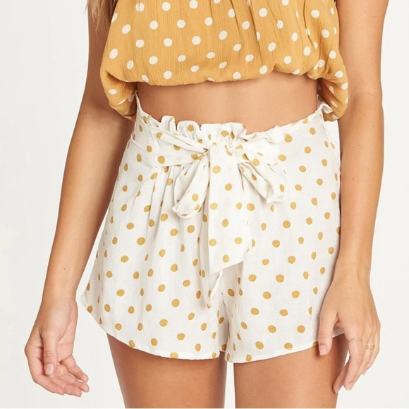 Billabong Flirt For It‎ Polka Dot Shorts Medium - Picture 3 of 9